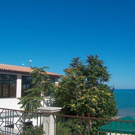 Hotel Piccolo Paradiso Di Rodi Garganico Buitenkant foto