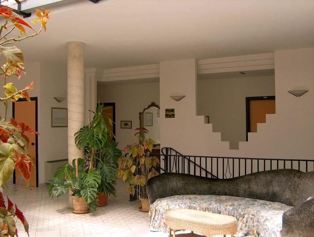 Hotel Piccolo Paradiso Di Rodi Garganico Buitenkant foto
